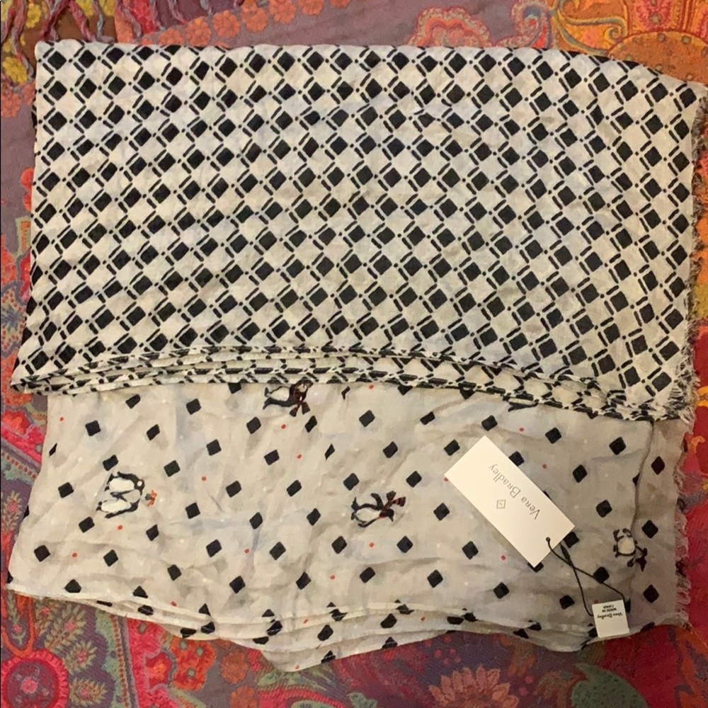✯ NWT Vera Bradley penguin fringe scarf ✯